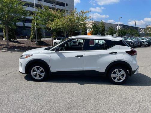 2024 Nissan Kicks S