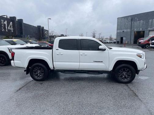 2022 Toyota Tacoma SR5