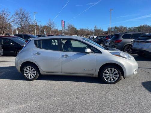 2014 Nissan Leaf S