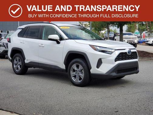 2022 Toyota RAV4 Hybrid XLE