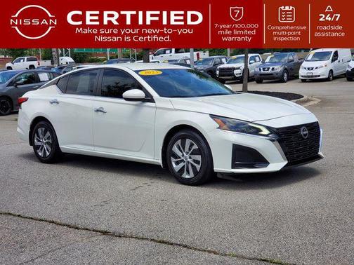 Glacier White 2023 Nissan Altima S FWD