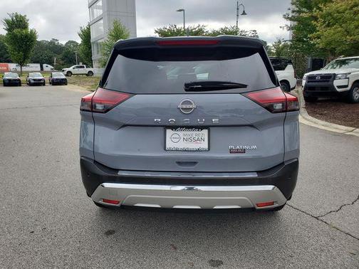 2022 Nissan Rogue Platinum
