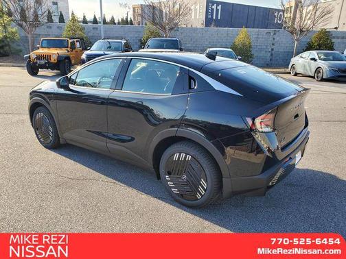 Black Diamond Pearl 2026 Nissan Leaf S+