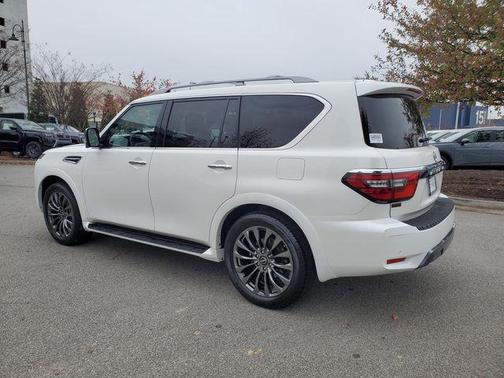 2024 Nissan Armada Platinum 2WD