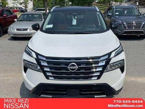 2025 Nissan Rogue Platinum