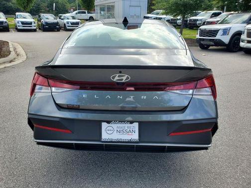 2025 Hyundai ELANTRA Sport