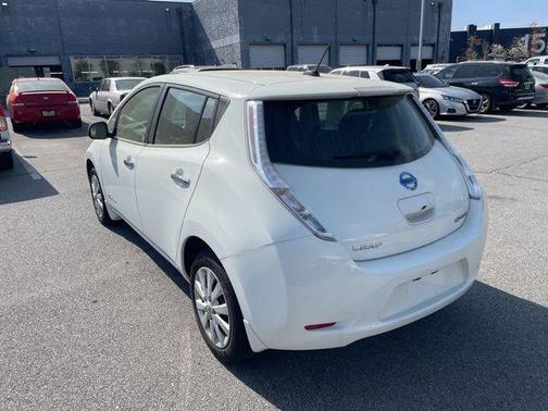 2015 Nissan Leaf S