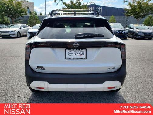 2026 Nissan Kicks SV