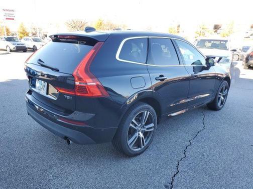 2019 Volvo XC60 T5 Momentum