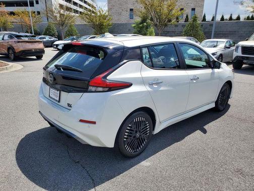 2023 Nissan Leaf SV PLUS 60 kWh