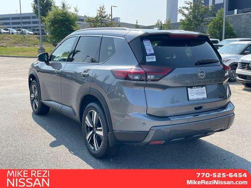 2025 Nissan Rogue SL