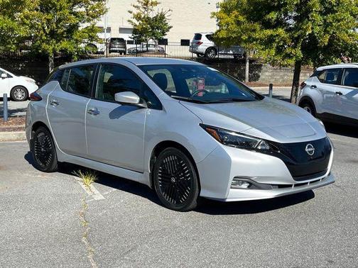 2024 Nissan Leaf SV PLUS
