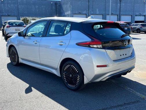2024 Nissan Leaf SV PLUS