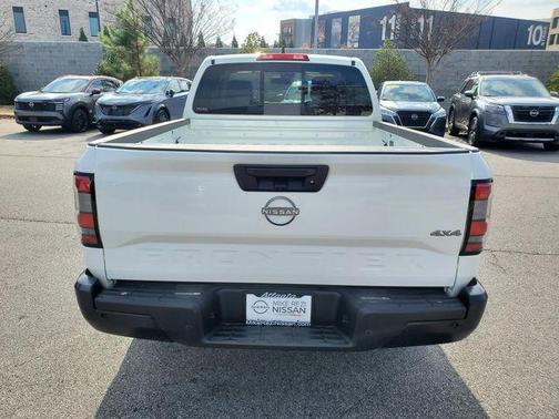 2025 Nissan Frontier S