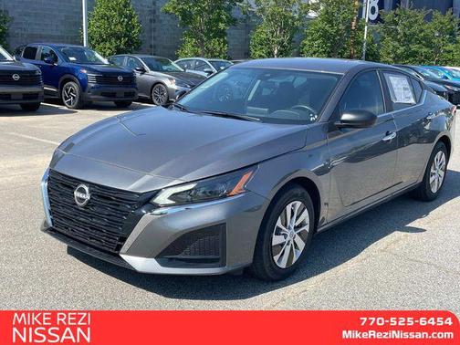 2025 Nissan Altima S FWD