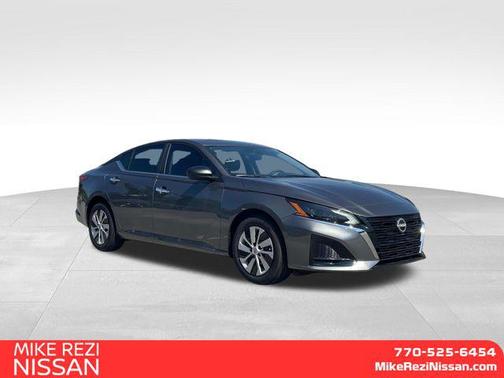 2025 Nissan Altima S FWD