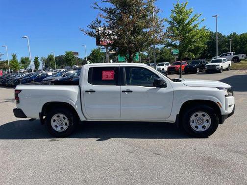 2024 Nissan Frontier S