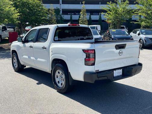 2024 Nissan Frontier S