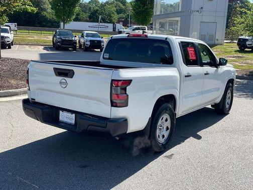 2024 Nissan Frontier S
