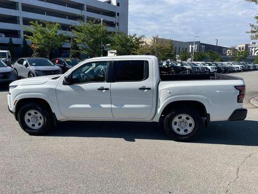 2024 Nissan Frontier S