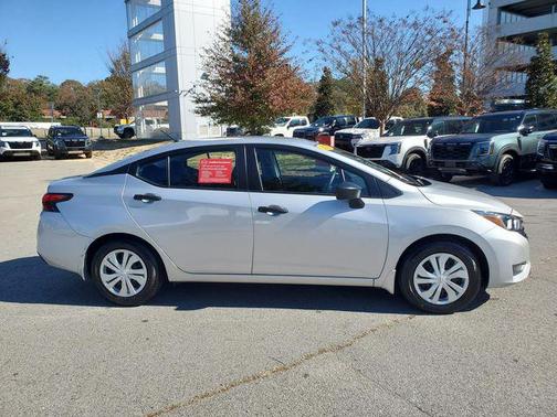 2023 Nissan Versa 1.6 S