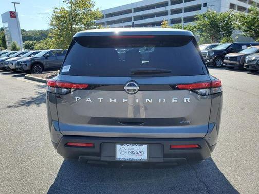 2025 Nissan Pathfinder S 4WD