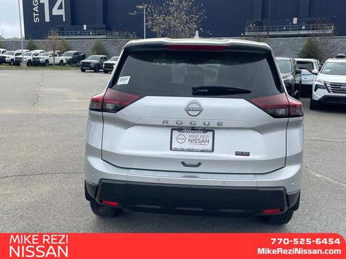 2025 Nissan Rogue SV