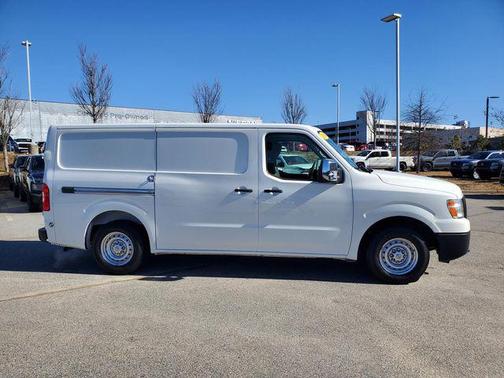 2019 Nissan NV Cargo NV1500 SL V8