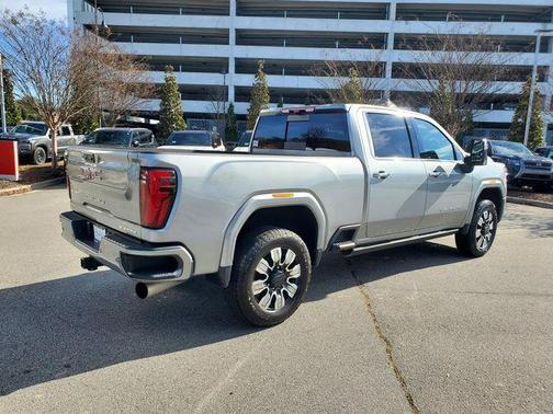 2024 GMC Sierra 2500 Denali