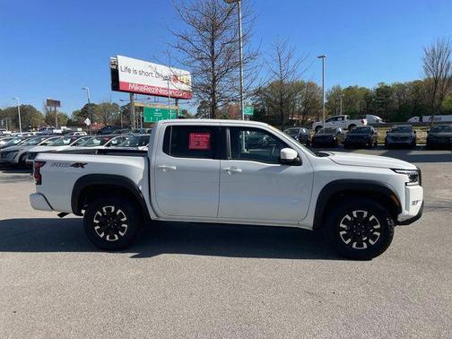 2024 Nissan Frontier PRO-4X