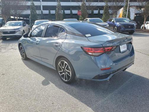 2025 Nissan Sentra SR