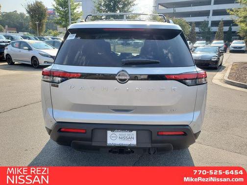 2025 Nissan Pathfinder SV 4WD