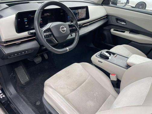 Black Diamond Pearl 2023 Nissan ARIYA ENGAGE