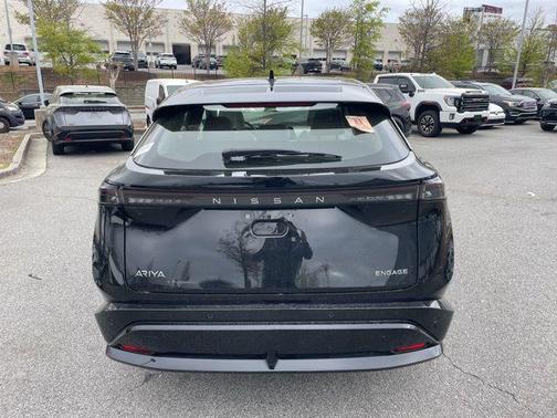 Black Diamond Pearl 2023 Nissan ARIYA ENGAGE
