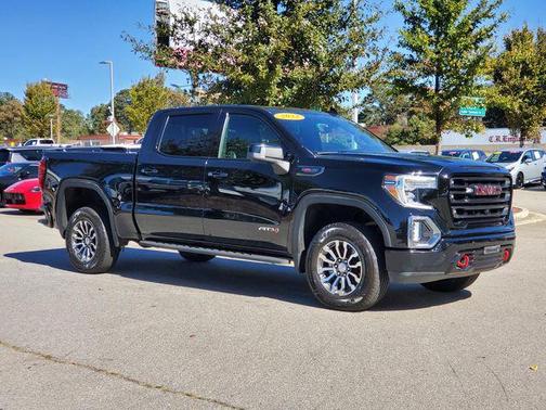 2022 GMC Sierra 1500 AT4