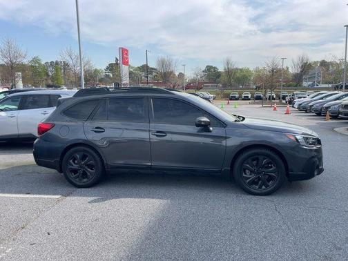 Gray Metallic 2018 Subaru Outback 2.5i Limited
