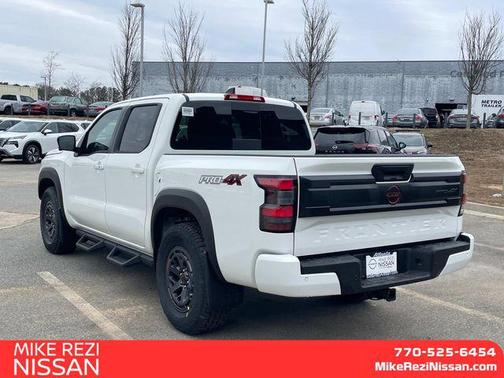 2025 Nissan Frontier PRO-4X