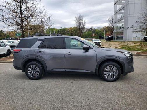 Gun Metallic 2024 Nissan Pathfinder SV FWD