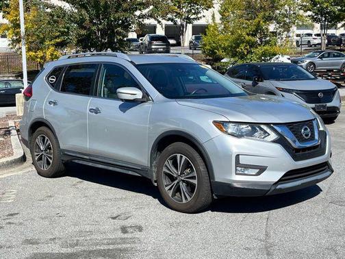 2017 Nissan Rogue SL