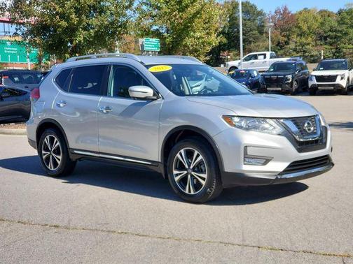 2017 Nissan Rogue SL