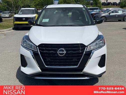2025 Nissan Kicks S