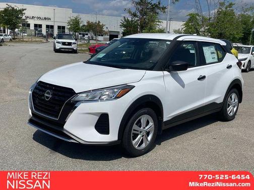 2025 Nissan Kicks S
