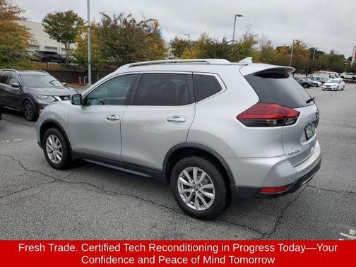 2020 Nissan Rogue SV