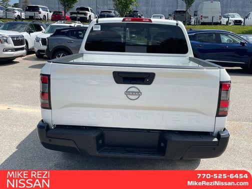 2025 Nissan Frontier S