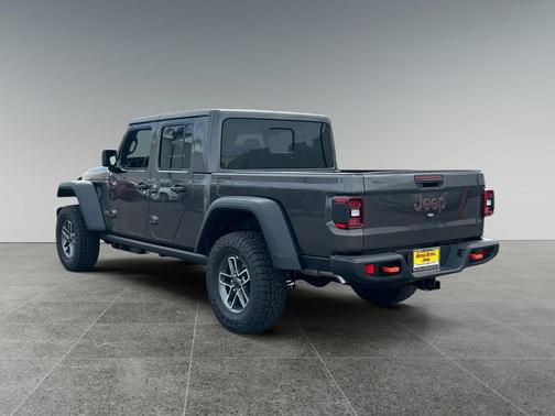 Granite Crystal Metallic Clearcoat 2026 Jeep Gladiator Mojave 4x4