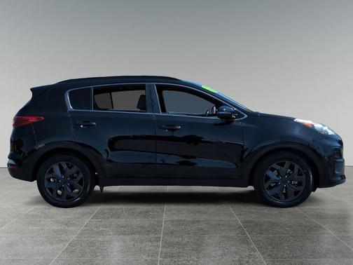 2022 Kia Sportage S