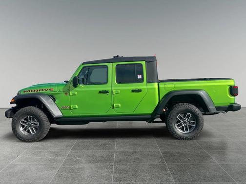 2026 Jeep Gladiator Mojave 4x4