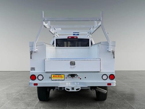 2026 RAM 2500 Tradesman Crew Cab 4x4 8' Box