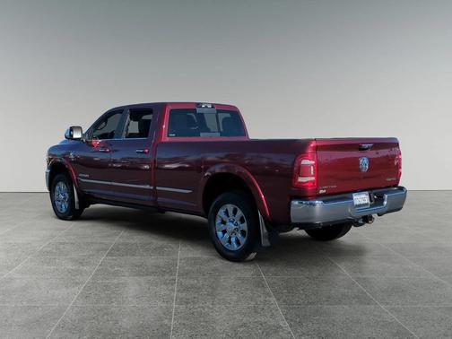 2021 RAM 3500 Limited Crew Cab 4x4 8' Box