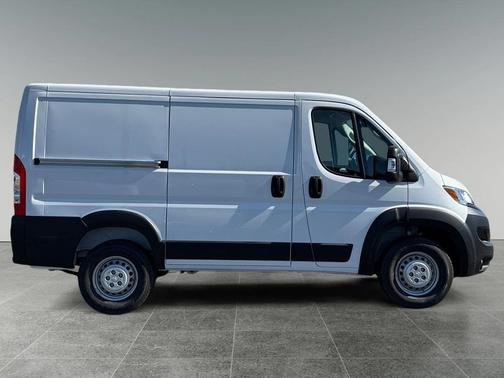 2026 RAM ProMaster 1500 Low Roof